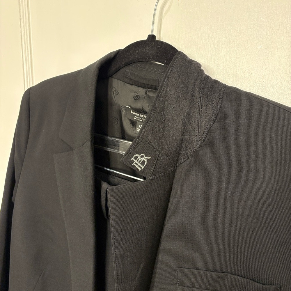 Banana Republic black wool-blend suit 2023-24 season - Picture 5 of 15